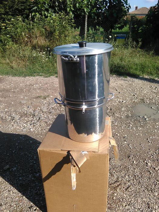 Восъкотопилка парна 20 литра