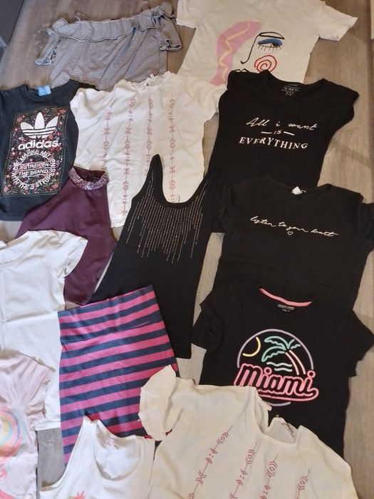 Lot tricouri diferite marimi