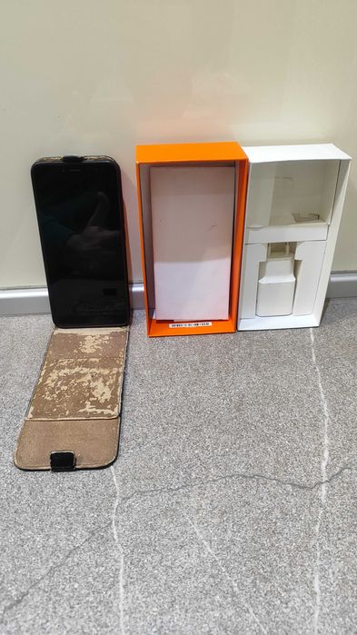 Смартфон Xiaomi Redmi S2