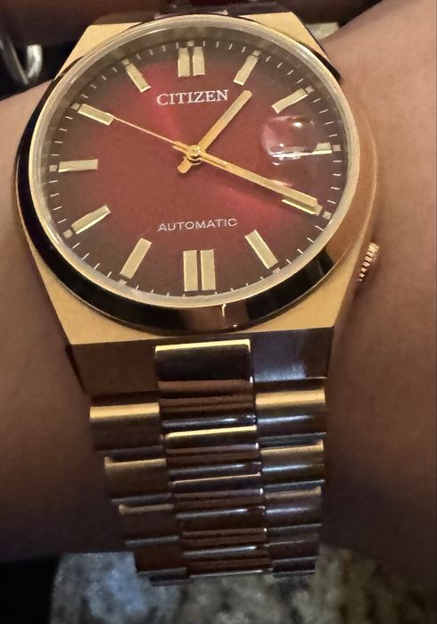 Автоматичен часовник Citizen с час и дата