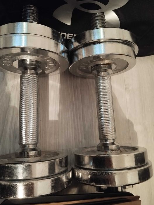 Fitness gym power and JBL white