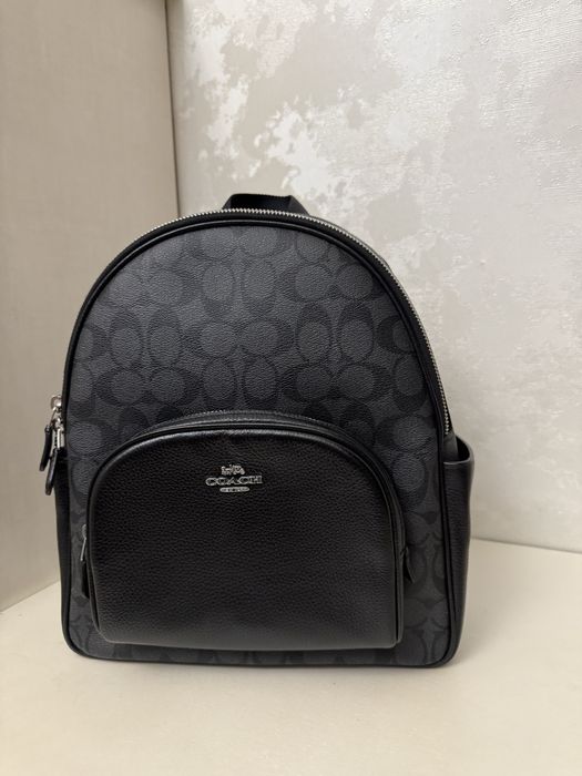 Продам рюкзак Coach