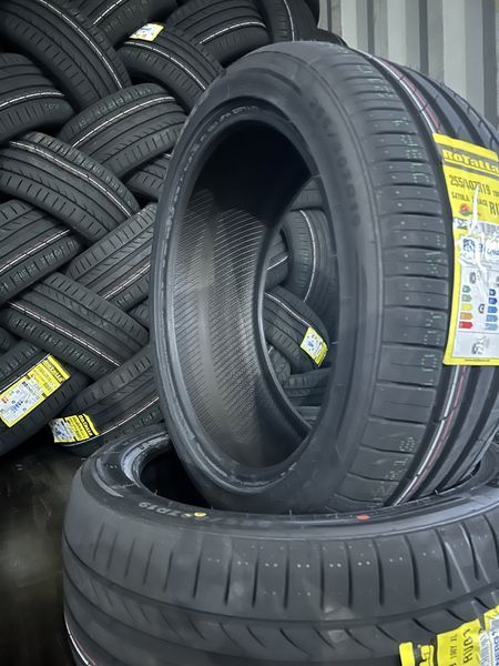 Летен спорт пакет ROTALLA 235/45R19 99Y XL 255/40R19 100Y XL НОВ DOT