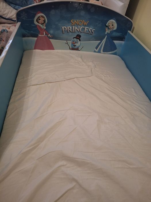 Детско легло на дисни