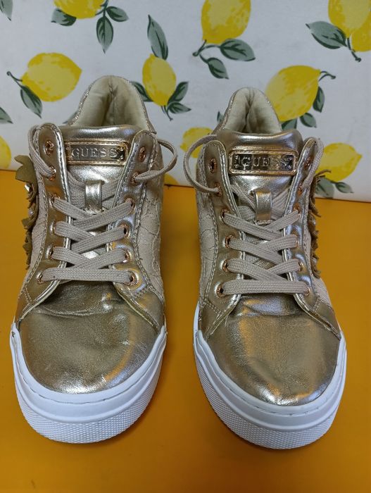 Guess кожени N 37 - 45 лв