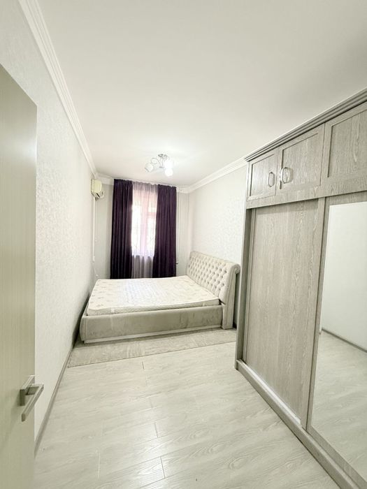 Своя Срочно Продается Квартира Чиланзар 2/2/4 Чиланзар 8 Квартил /