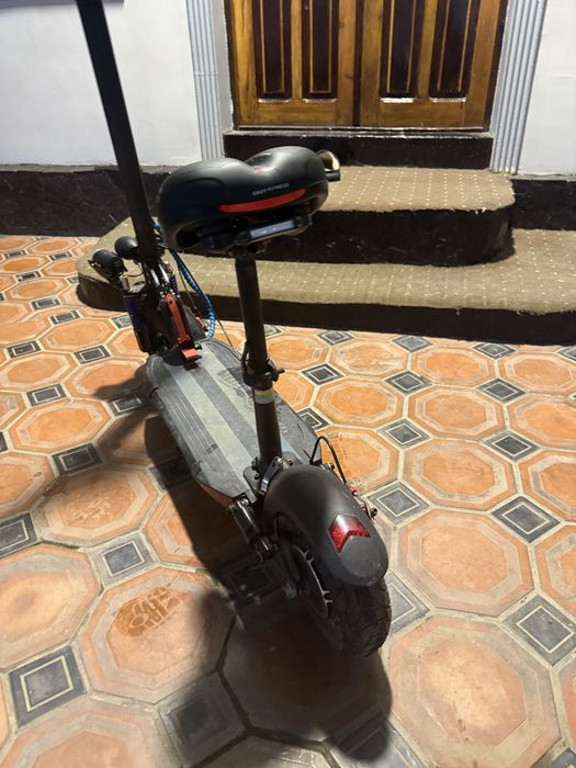 Электронный самокат