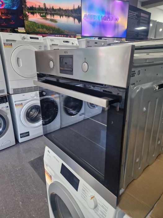 Фурна за вграждане AEG 72 Литра Пиролиза