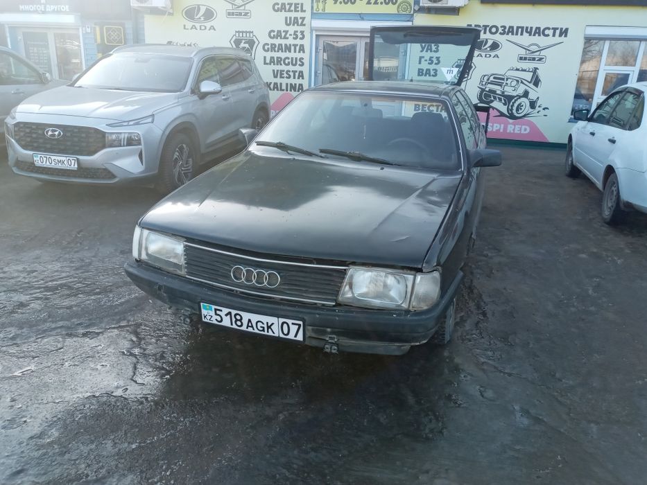 Audi 100 сатылады