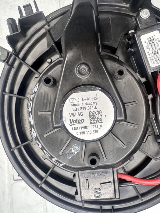 Вентилатор парно AUDI A3 8V 5Q1819021E 5Q0907521C