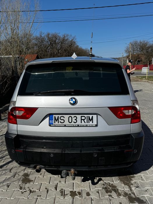 BMW X3 - 2.0D 4x4