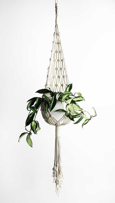 Висящи единични и двойни цветарници