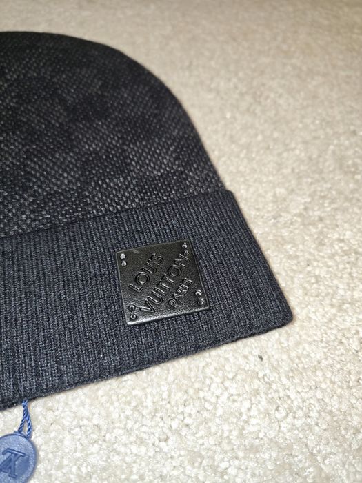 Căciulă Louis Vuitton – mărime universală – Negru