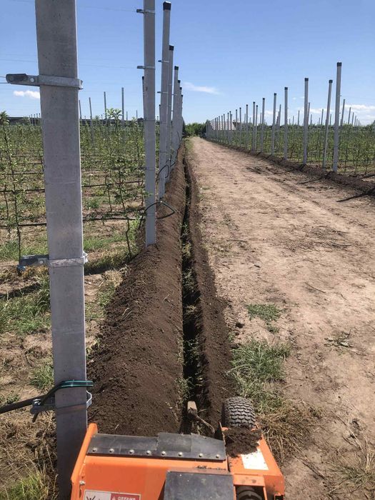 Execut santuri sapaturi irigatii miniexcavator trencher Roman Iasi BC