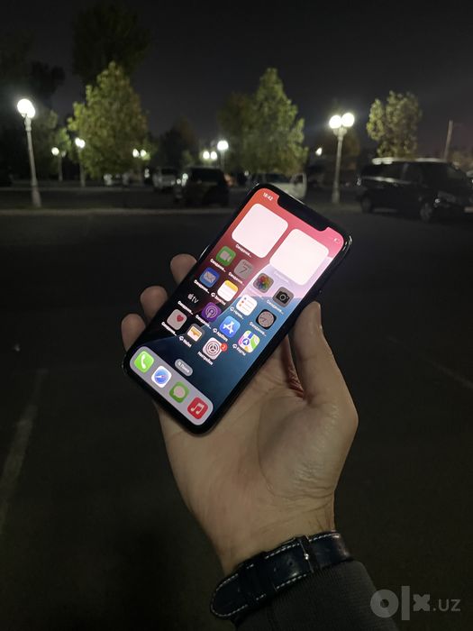 Iphone 11 pro 256Gb sotuvda