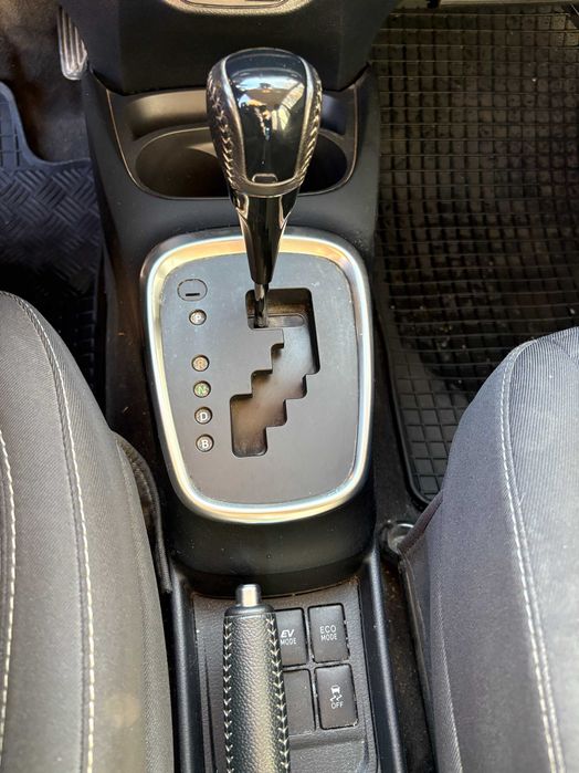 De vânzare Toyota Yaris Hibrid 2019 unic proprietar