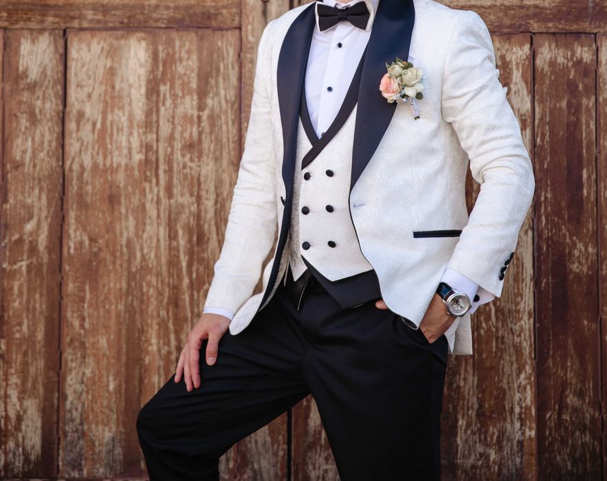 Smoking elegant 3 piese (sacou + pantalon + vestă)