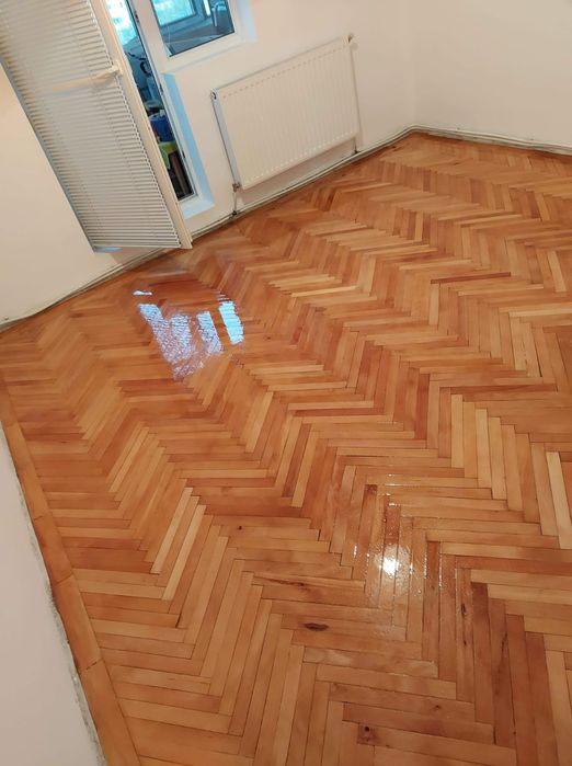 Rașchetez Șlefuiesc Reconditionez Parchet