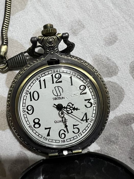 Vand ceas colectionari.