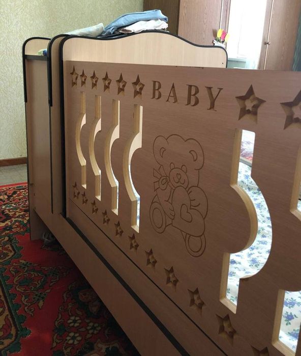 Детский кровать сотилади