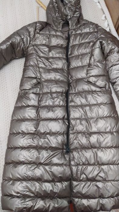 легкое стеганное пальто