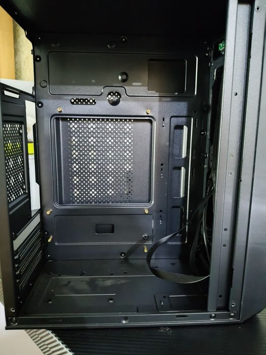 Игривой корпус RUIX