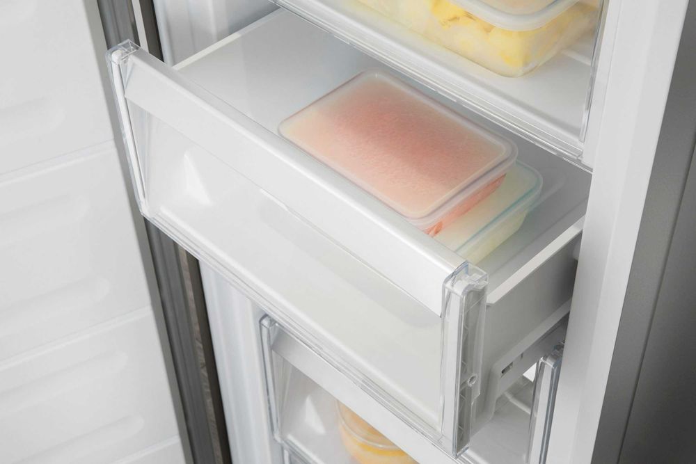 Фризер свободностоящ BAUKNECHT GKN 19G4S IN 2