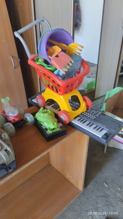 Продам детские игрушки