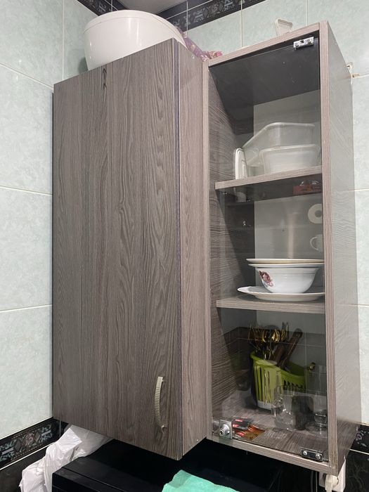 Продам кухня шкафчик и полки