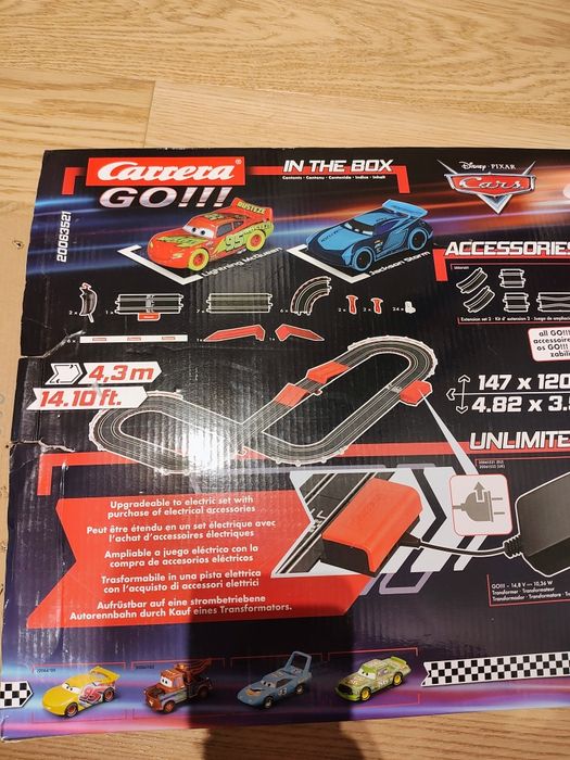 Писта CARRERA Disney Cars с 2 колички