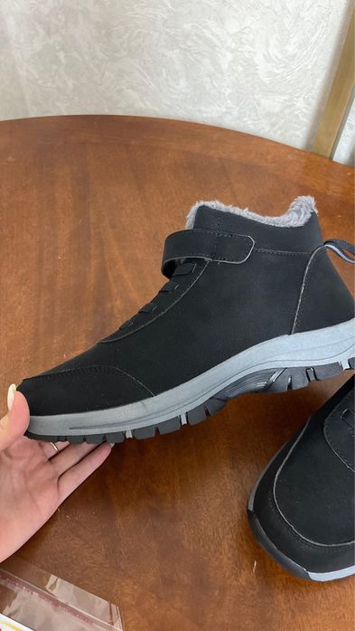 Зимние кроссовки