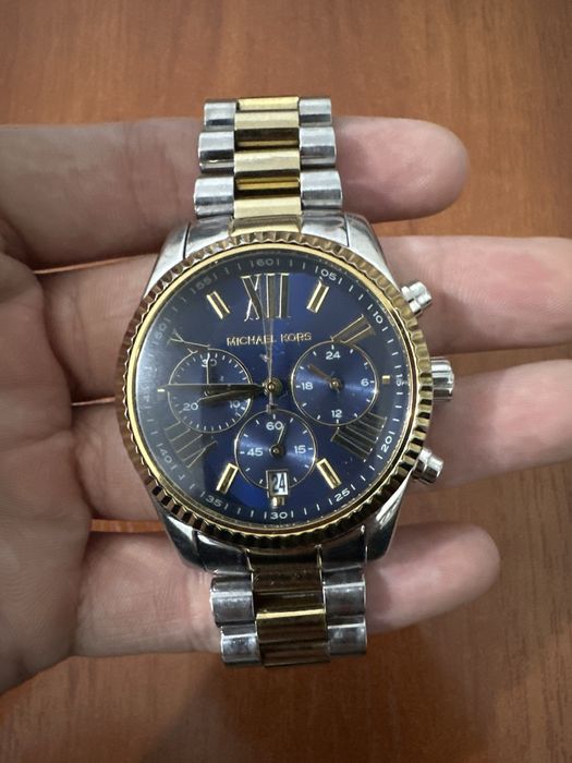 Продам часы MICHAEL KORS