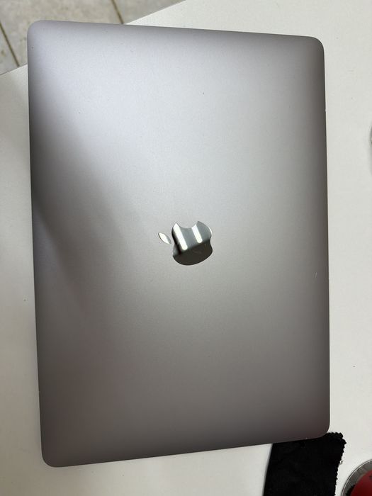 MacBook Air 2020 год
