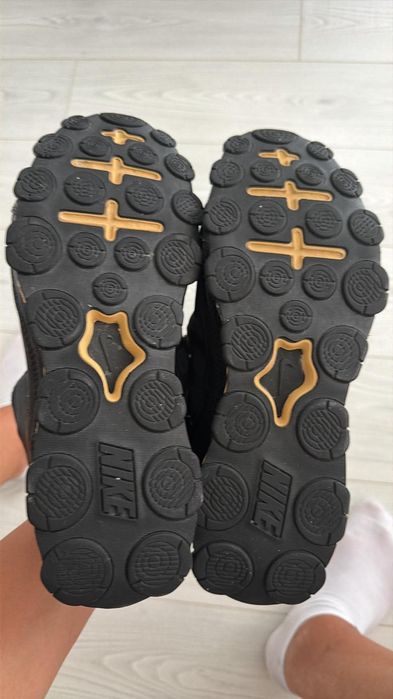 Маратонки Nike 44.5
