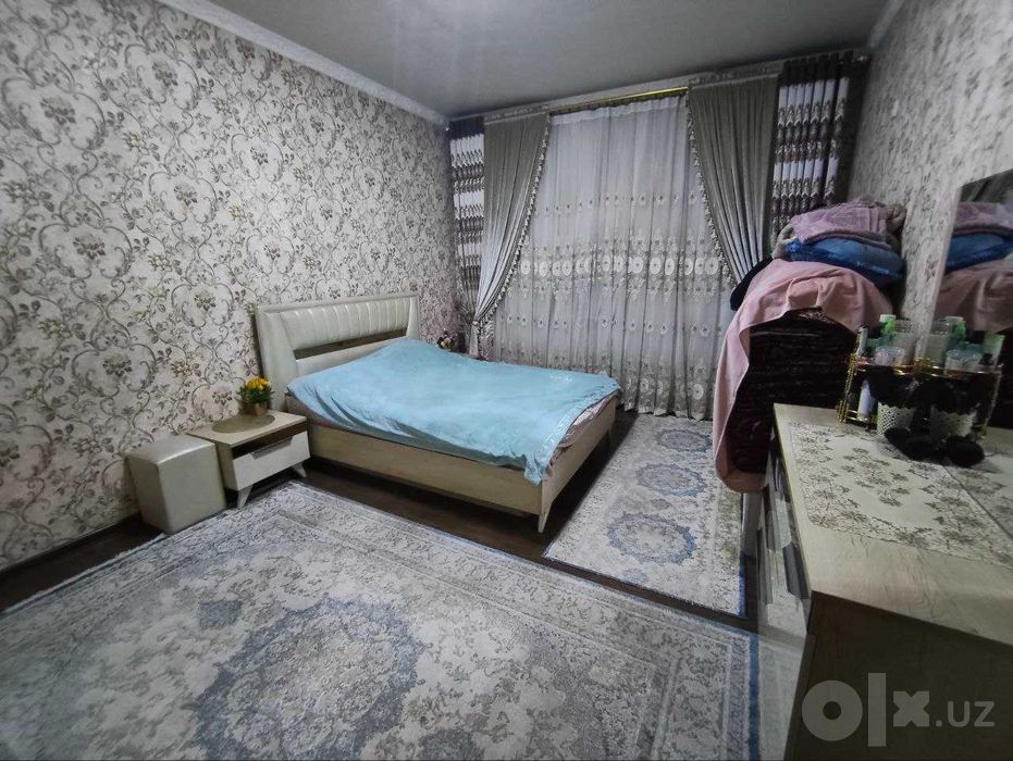 Частный дом, участок