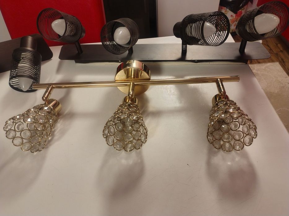 Aplice perete sau tavan