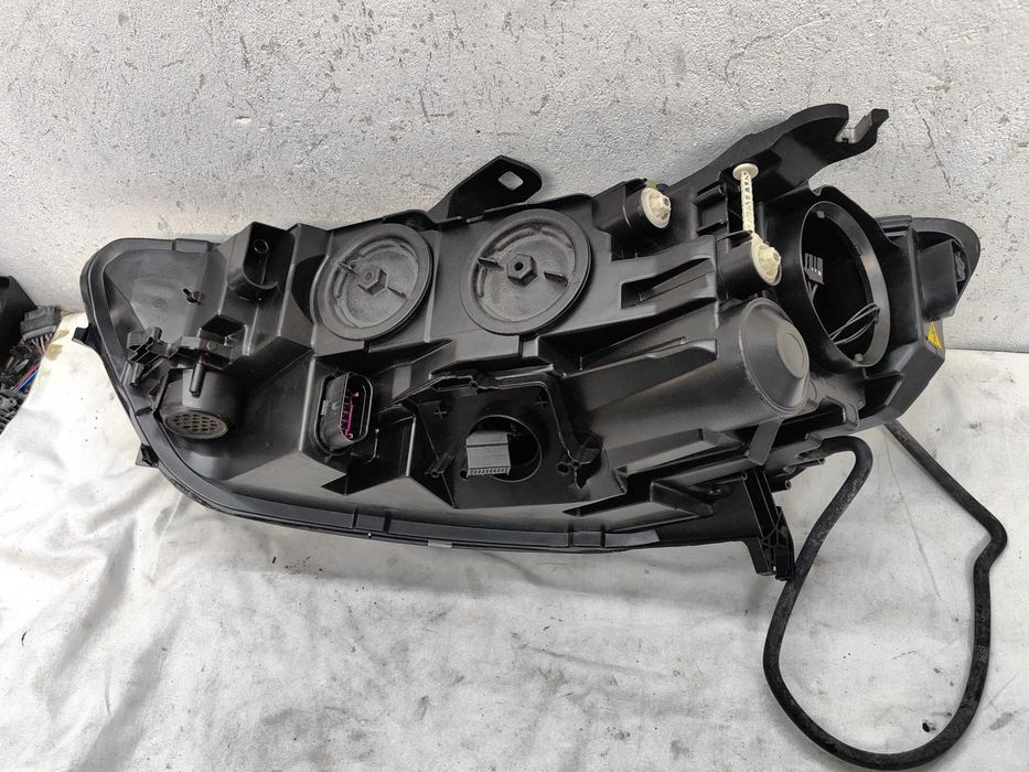 Оригинален фар Ауди А6 Ц7  Audi A6 C7 Face Xenon