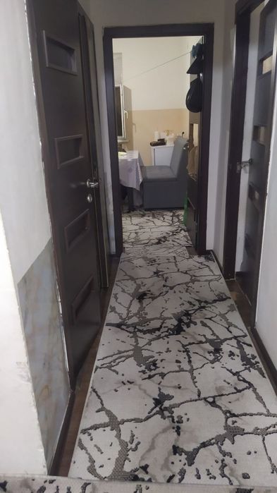 Kvartira srochno sotiladi