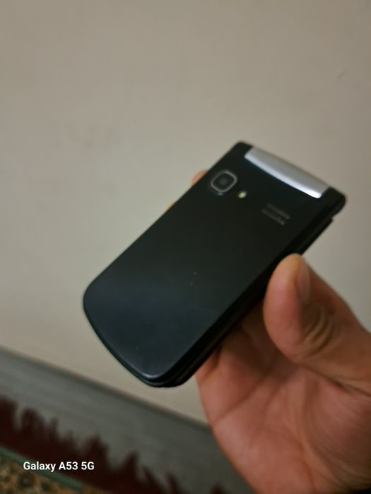 Novey chiroyli holatda