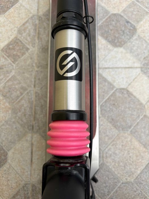 Vand trotineta roz Oxelo MID 9