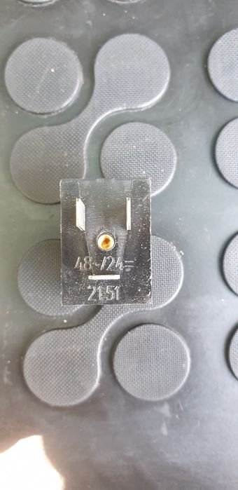 Продавам Бобини за клапани