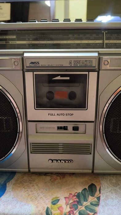 Radiocasetofon Sanyo M 9935LU