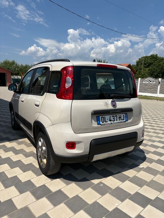 Fiat panda 4x4 2015 1.0 benzină 110.000 km