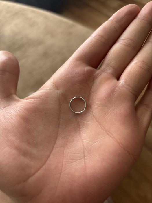 Серьга из белого золота