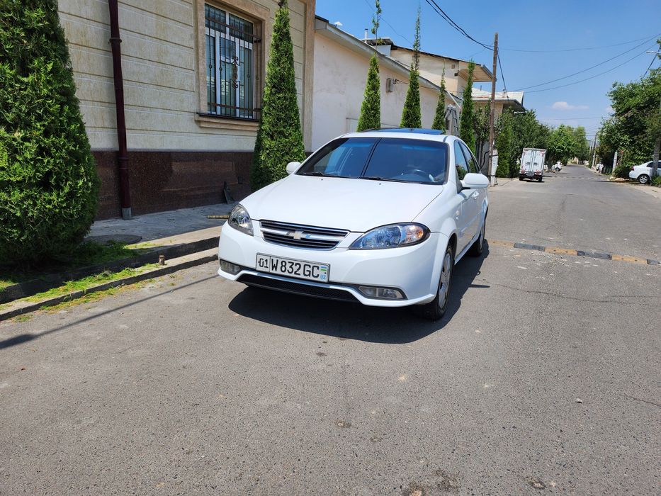 Срочно НЕ дорого Lacetti-3поз. АВТОМАТ.  ГАЗ-Метан.