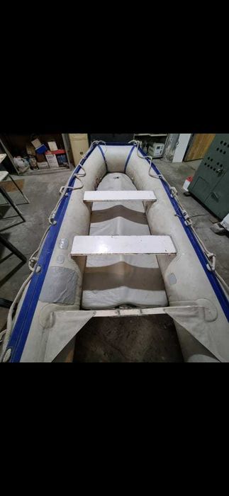 Лодка резиновая LodeStar