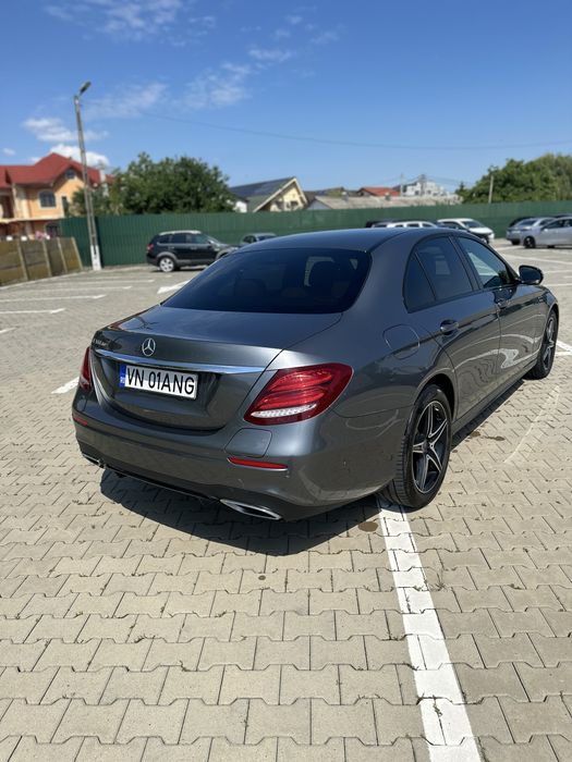 Mercedes-Benz E300de