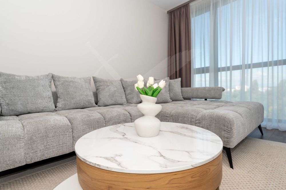 Продава се Двустаен апартамент в Пловдив, Център - 75 кв.м за 2294 €/кв.м - Снимка #4