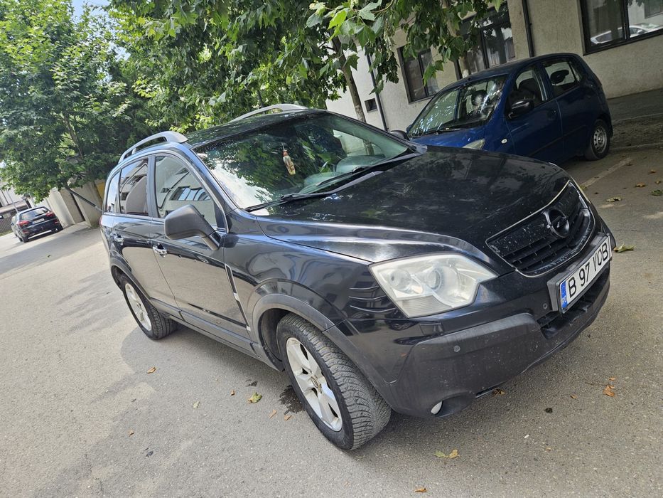 Vand Opel antara 4x4 pret foarte fix