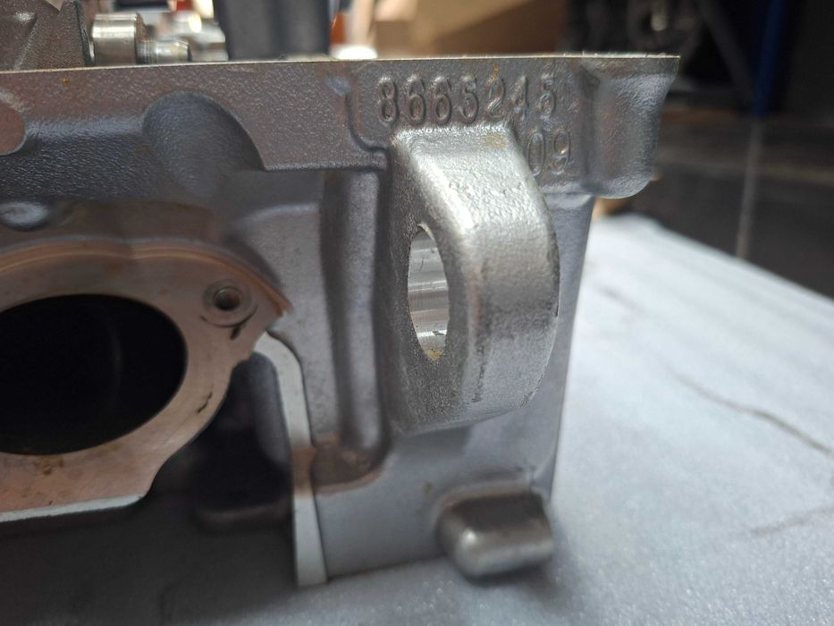 Нова Цилиндрова глава к-т валове B58 B30B BMW G30 G11 G14 G05 G06 4.0i